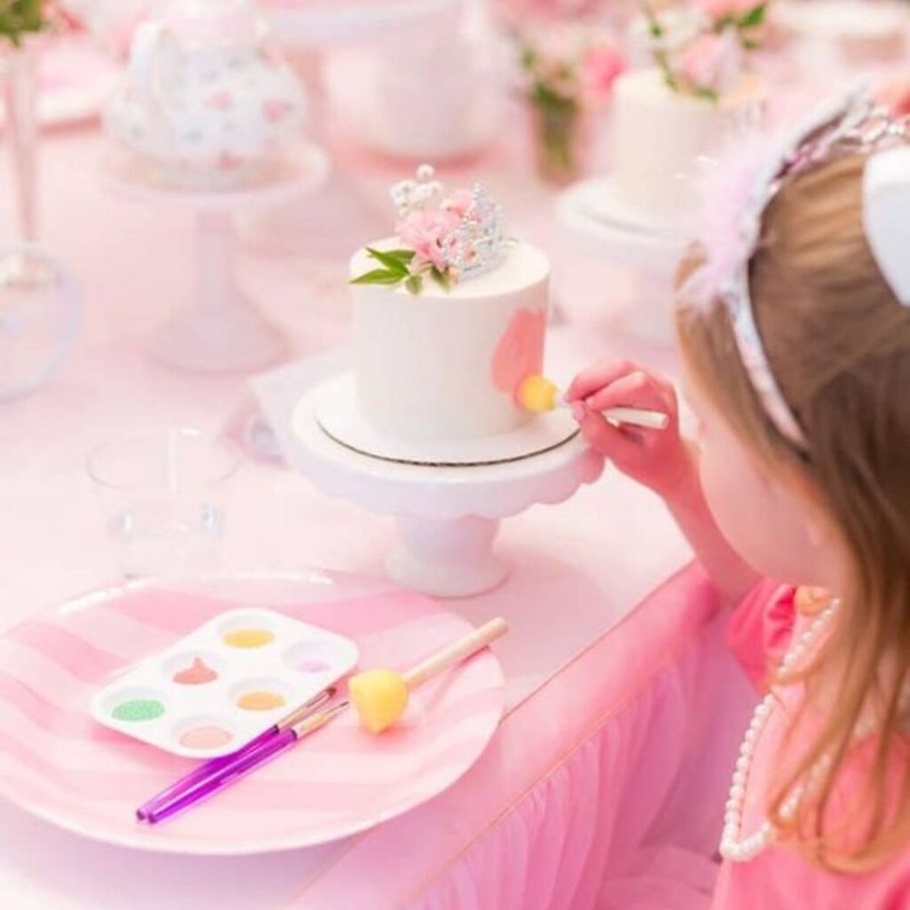 Taller de decoración de minicakes